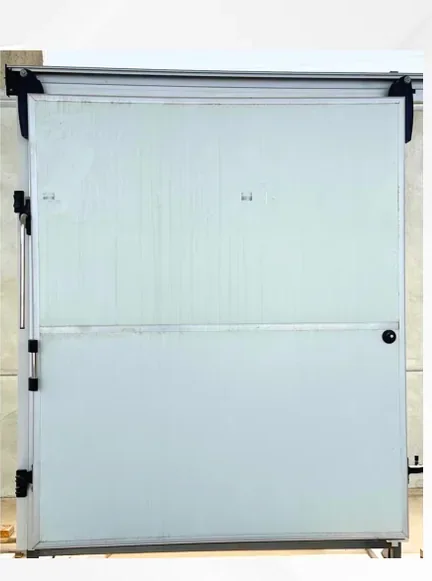 Eshik F8
